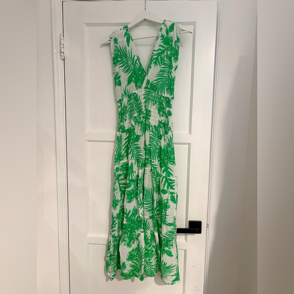 Felicite' Green Leaf Print Maxi Dress